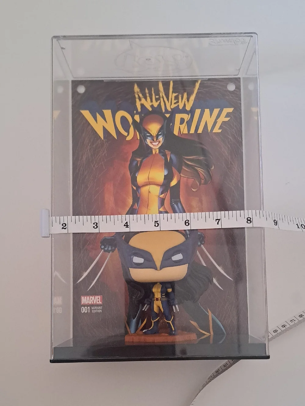 Marvel Wolverine Artwork And Funko Pop - Picture 5 of 8